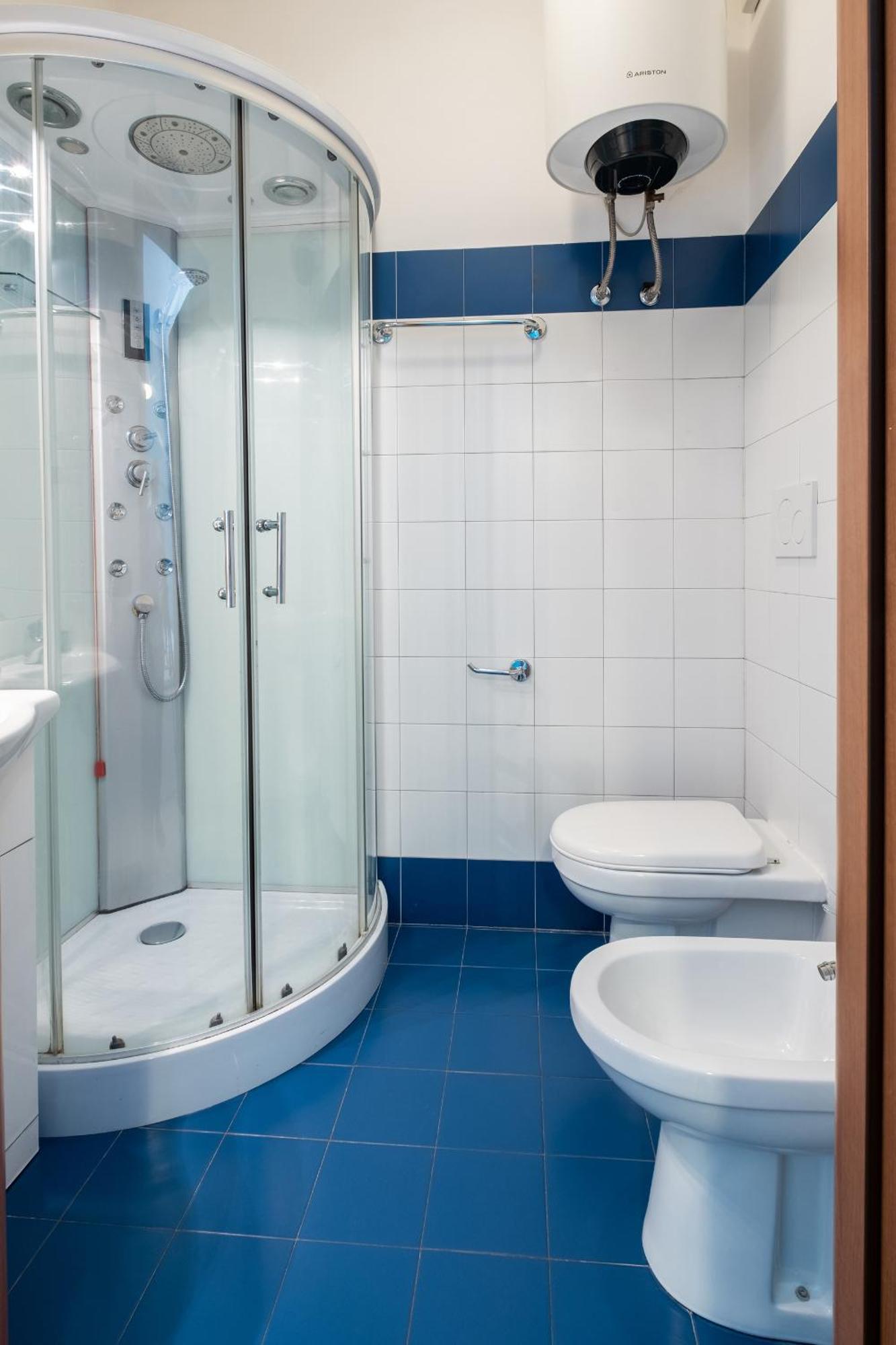 Apartment 4bnb - Reale House Rom